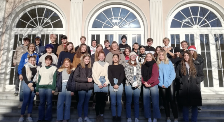 Bildschirmfoto 2021-12-25 um 12.44.29