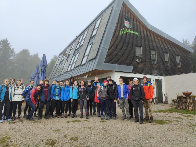 Wandertag mit Hüttenübernachtung der 8m1 (2)